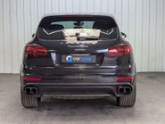 Porsche Cayenne 4.8 Cayenne V8 T Tiptronic S 4WD 5dr 34