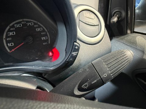 Ford Ka 1.2 Edge Euro 5 (s/s) 3dr 16