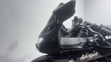 Kawasaki Ninja EX 250 2012 ONLY 9K NEW MOT 33BHP A2 READY 250CC SPORTS BIKE 26