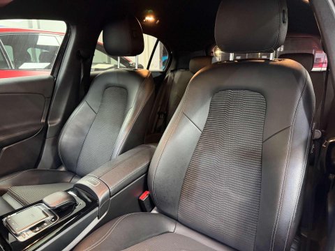 Mercedes-Benz A Class 1.5 A180d Sport (Executive) Hatchback 5dr Diesel 7G-DCT Euro 6 (s/s) (116 p 5