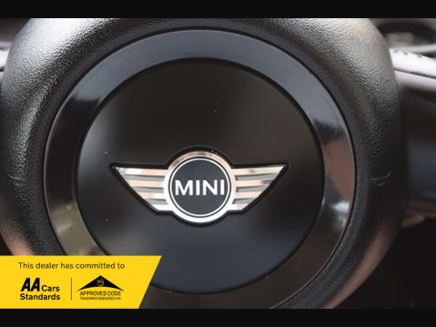 Mini Clubman 1.6 Cooper Clubman 5dr 36