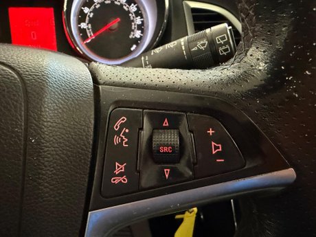 Vauxhall Astra GTC 1.6T 16V SRi Euro 5 3dr 16