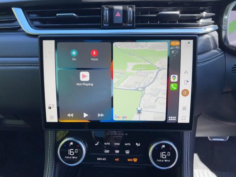 Jaguar F-Pace 2.0 D200 MHEV R-Dynamic HSE Black Auto AWD Euro 6 (s/s) 5dr 77