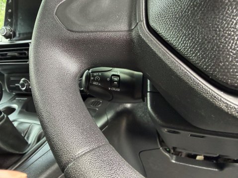 Peugeot Partner BLUEHDI PROFESSIONAL L1 26
