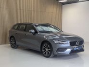 Volvo V60 2.0 V60 Momentum B4 MHEV Auto 5dr 6