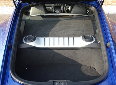 Porsche Cayman GTS 17