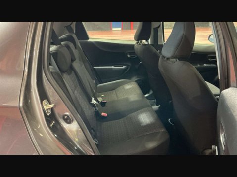 Toyota Yaris 1.3 Yaris TR VVT-i 5dr 12