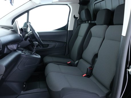 Citroen Berlingo XL 1.5 BlueHDi 950Kg Driver 100ps 6
