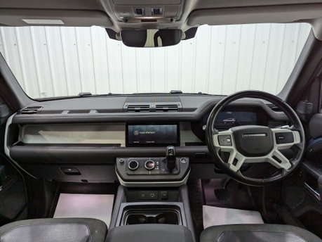 Land Rover Defender 2.0 Defender S D Auto 4WD 5dr 2