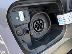 Renault Captur 1.6 E-TECH 9.8kWh E-Tech engineered SUV 5dr Petrol Plug-in Hybrid Auto Euro 23