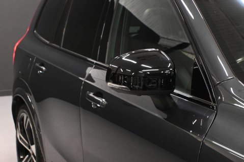 Volvo XC90 2.0 XC90 R-Design Pro B5 MHEV AWD Auto 4WD 5dr 13