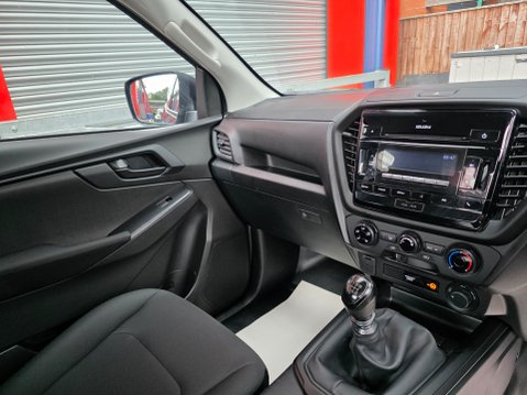 Isuzu D-Max UTILITY ECB 11
