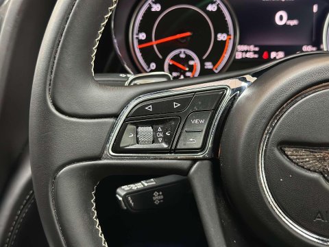 Bentley Bentayga 4.0d V8 SUV 5dr Diesel Auto 4WD Euro 6 (s/s) (435 ps) 34