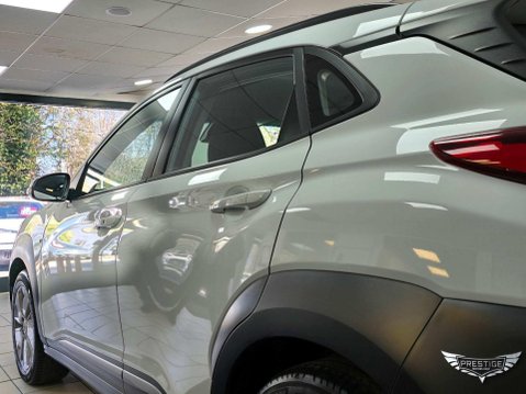Hyundai KONA 39kWh SE SUV 5dr Electric Auto (10.5kW Charger) (136 ps) 64