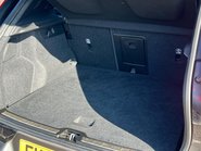 Volvo XC40 B4 R-DESIGN PRO MHEV 46