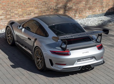 Porsche 911 GT3 RS Weissach (991.2) 9