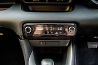 Toyota Yaris ICON FHEV 32