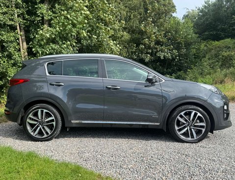 Kia Sportage 1.6 Sportage 4 ISG 4x4 Semi-Auto 4WD 5dr 3