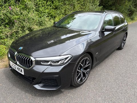 BMW 5 Series 520D M SPORT TOURING MHEV 10