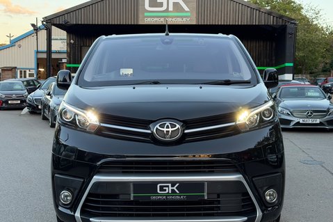Toyota Proace Verso D-4D L2 VIP - 7 SEATER - AUTOMATIC  8