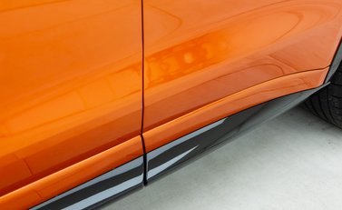 Jaguar F-Pace SVR 40