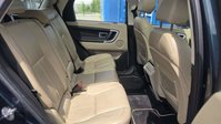 Land Rover Discovery Sport 2.0 TD4 HSE SUV 5dr Diesel Auto 4WD Euro 6 (s/s) (180 ps) 19