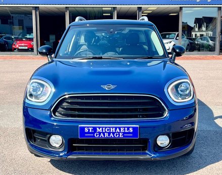 Mini Countryman 1.5 Countryman Cooper Auto 5dr 5