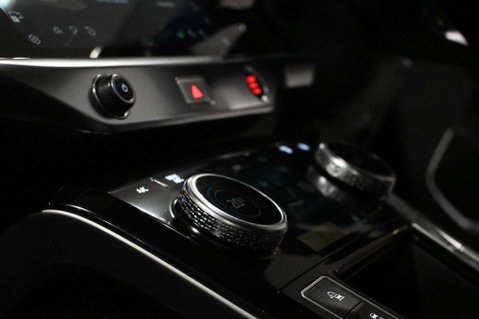 Jaguar I-Pace HSE 33