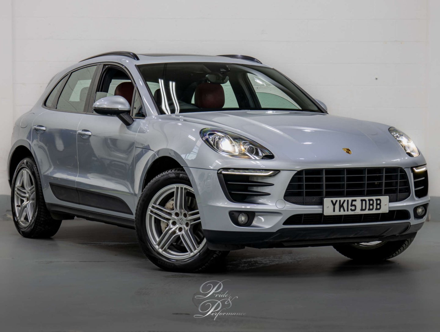 2015 Porsche Macan