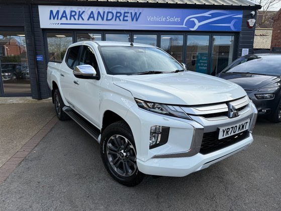 Mitsubishi L200 DI-D WARRIOR DCB