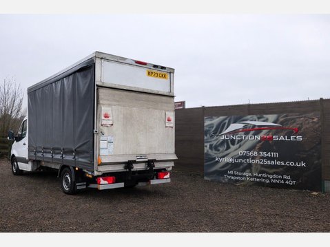 Mercedes-Benz Sprinter 2.0 315 CDI Progressive RWD L3 Euro 6 (s/s) 2dr 1