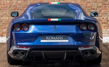 Ferrari 812 Superfast 5