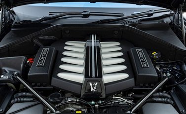 Rolls-Royce Dawn 33