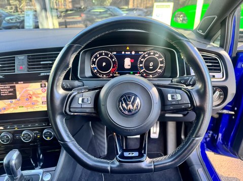 Volkswagen Golf R TSI 4MOTION DSG 26