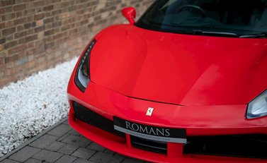 Ferrari 488 GTB 19
