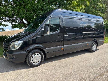 Mercedes-Benz Sprinter 319 V6 Cdi Lwb Hr Panel Van - Twin Side Doors / Air Con / Rear Camera
