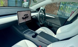 Tesla Model Y LONG RANGE AWD White Interior 20" Induction Alloys Acceleration Boost GROK 3