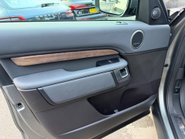 Land Rover Discovery 3.0 SD V6 HSE SUV 5dr Diesel Auto 4WD Euro 6 (s/s) (306 ps) 51
