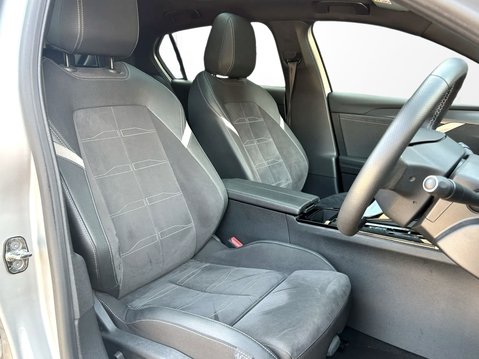 Vauxhall Astra 115kW Ultimate 54kWh 5dr Auto 20