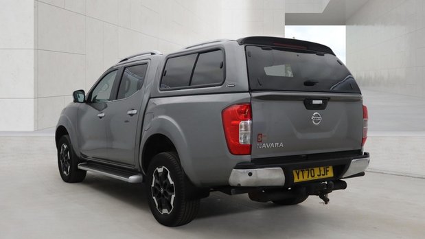Nissan Navara Tekna | Auto | 2.3 LT | Double Cab | Sensors | Camera | EURO 6 | NO VAT 6
