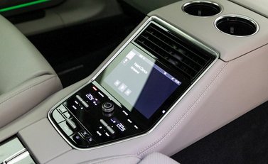 Porsche Panamera Turbo S E-Hybrid Executive 15