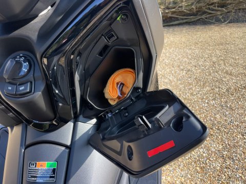 Yamaha Xmax 300 300 CVT V-belt Euro 5 66