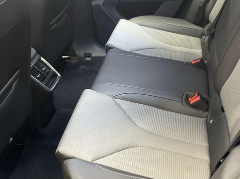 Skoda Enyaq iV 62kWh 60 SUV 5dr Electric Auto (DC120kW) (179 ps) 18