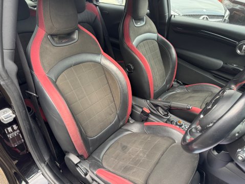 Mini Hatch 1.5 GT Euro 6 (s/s) 3dr 41