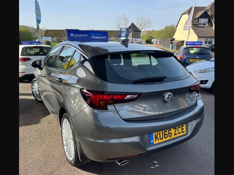 Vauxhall Astra 1.6 CDTi BiTurbo Elite Nav Euro 6 (s/s) 5dr 5