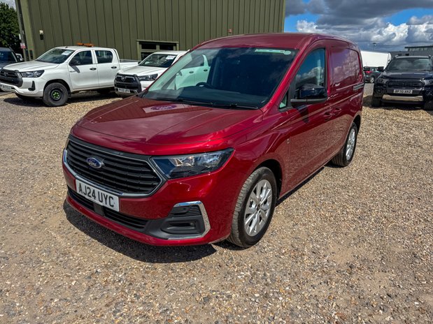 Ford Transit Connect SWB L1H1 [SOLD SM] Low Roof Limited Air Con Alloys Cam Nav EURO 6 2