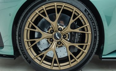 Aston Martin DB12 Coupe 25