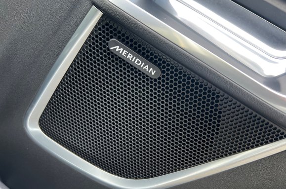 Jaguar E-Pace R-DYNAMIC SE 19