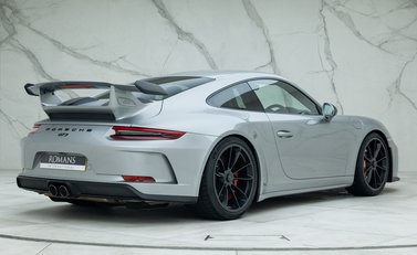 Porsche 911 GT3 (991.2) 5