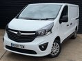 Vauxhall Vivaro 1.6 Vivaro 2700 Sportive CDTi 19